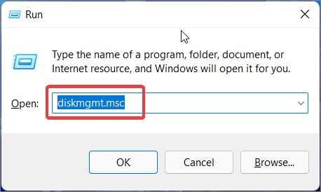 Accessing the disk management by using the Run window